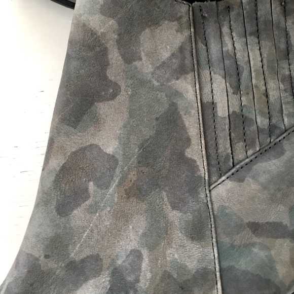 Schutz Camo Ankle Boots Block Heel - Picture 7 of 8